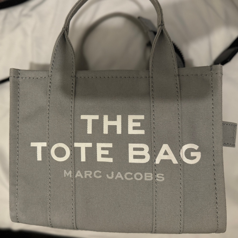 The tote bag Marc jacobs
